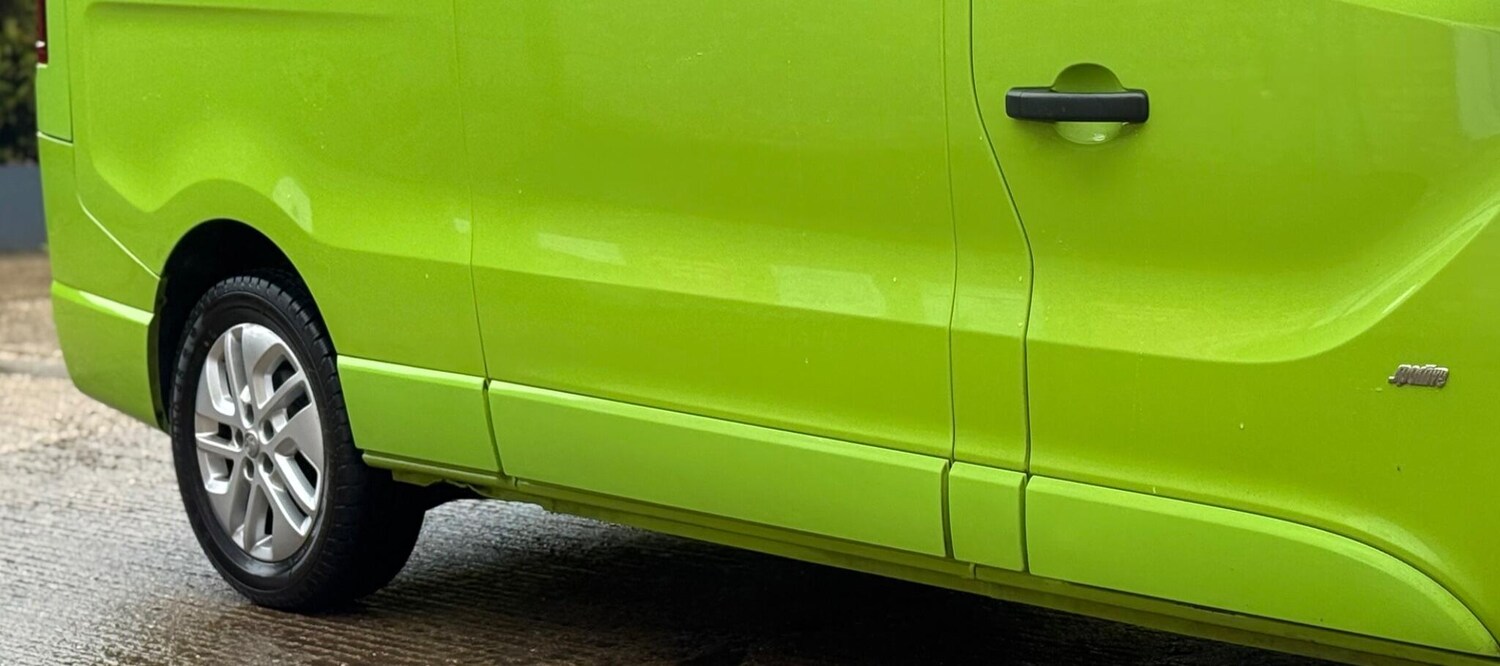 Used Vauxhall Vivaro 2017 for sale - 77462947: Photo 26