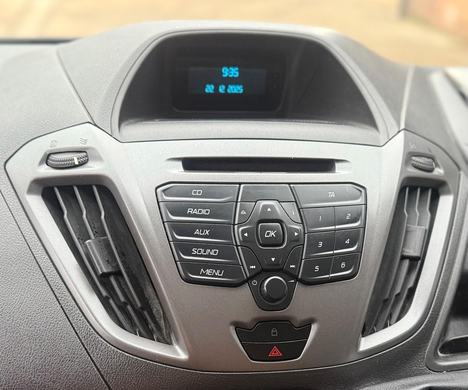 Used Ford Transit Custom 2013 for sale - 77069380: Photo 22