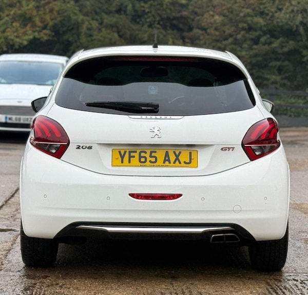 Used Peugeot 208 2015 for sale - 76273706: Photo 11