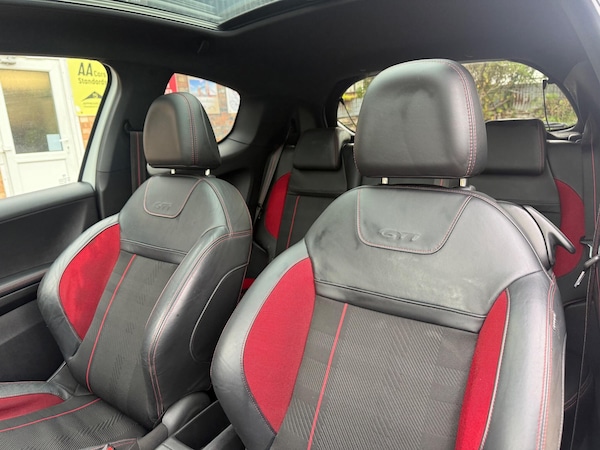 Used Peugeot 208 2015 for sale - 76273706: Photo 36