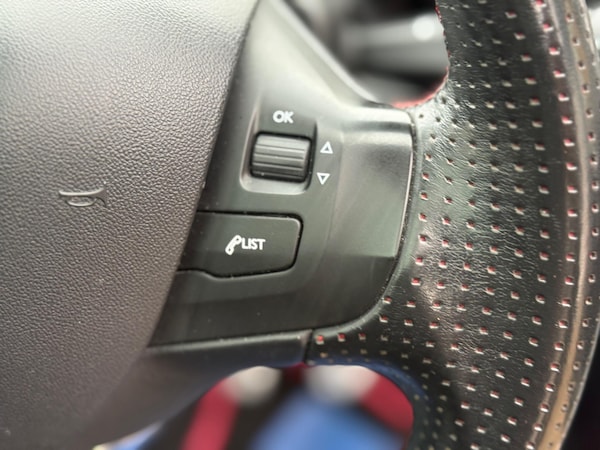 Used Peugeot 208 2015 for sale - 76273706: Photo 39