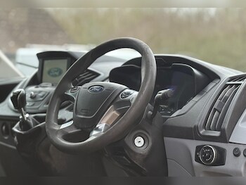 Used Ford Transit 2017 for sale - 77676558: Photo