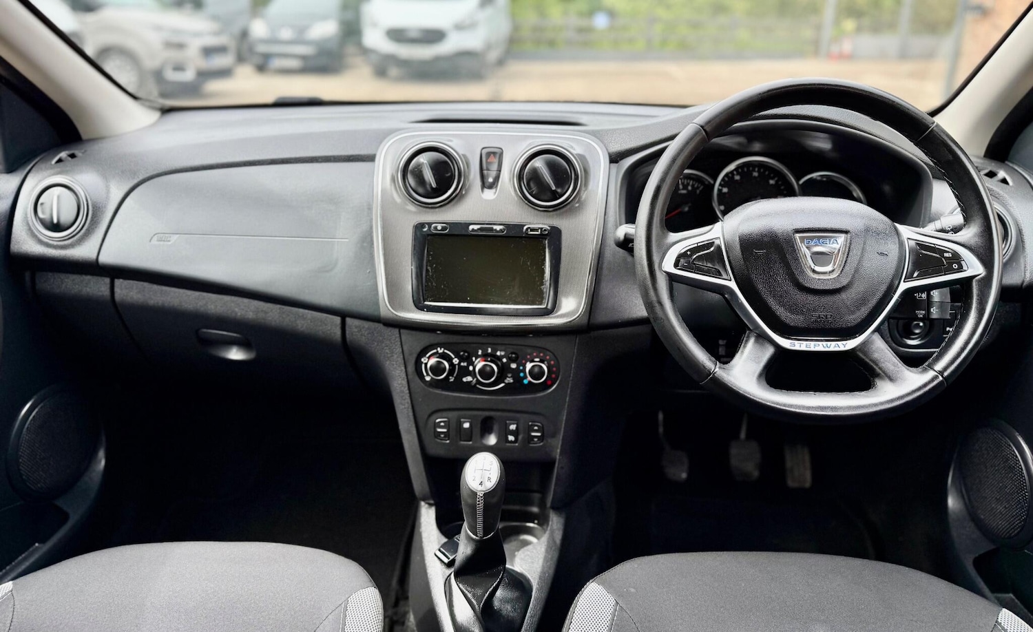 Used Dacia Sandero Stepway 2019 for sale - 78177222: Photo 19