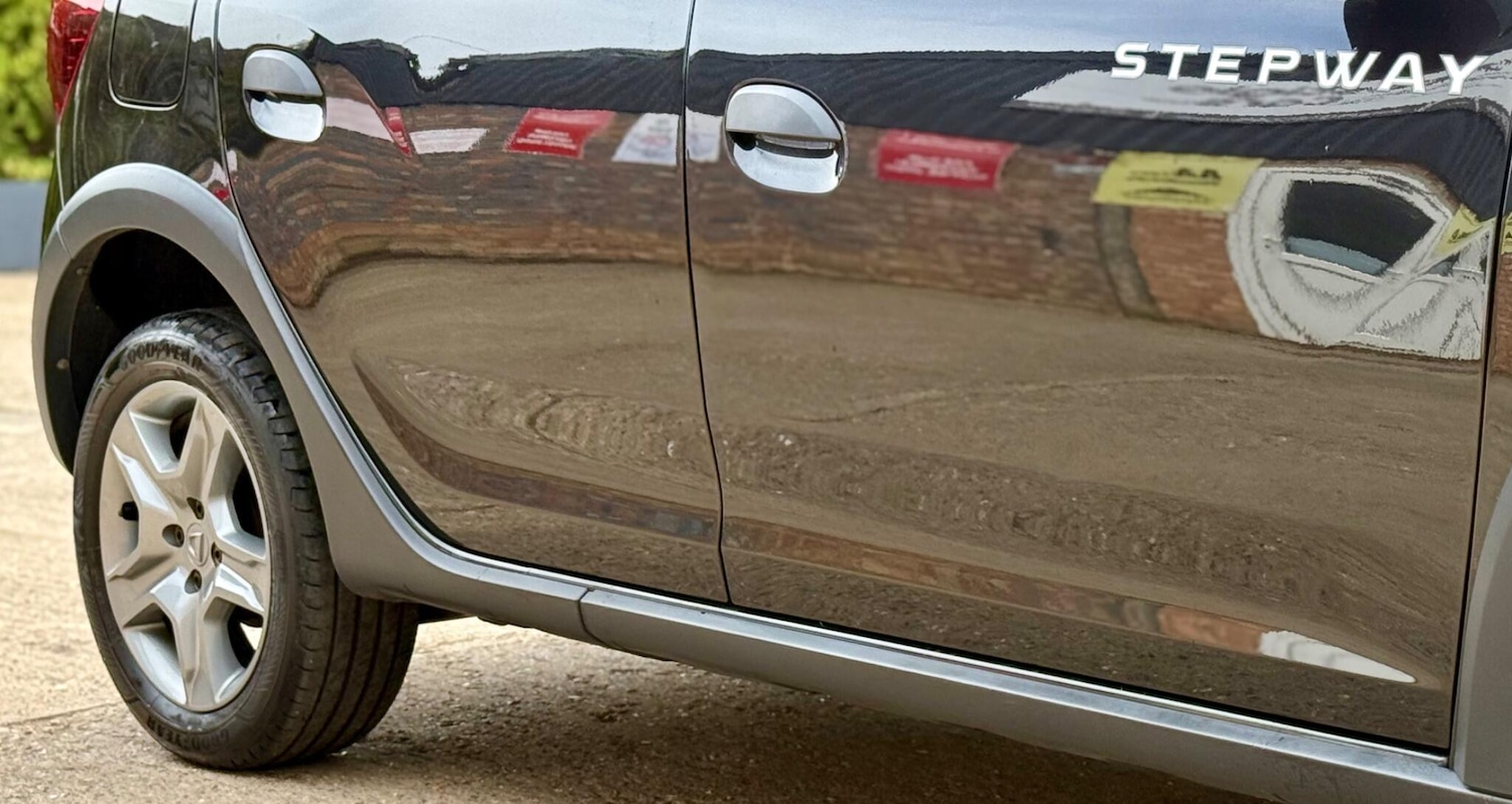 Used Dacia Sandero Stepway 2019 for sale - 78177222: Photo 28