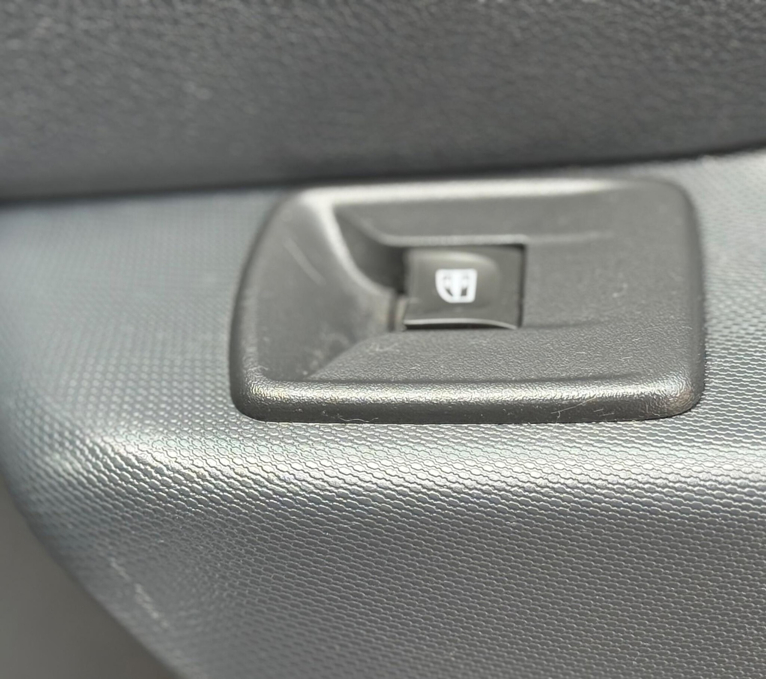 Used Dacia Sandero Stepway 2019 for sale - 78177222: Photo 38