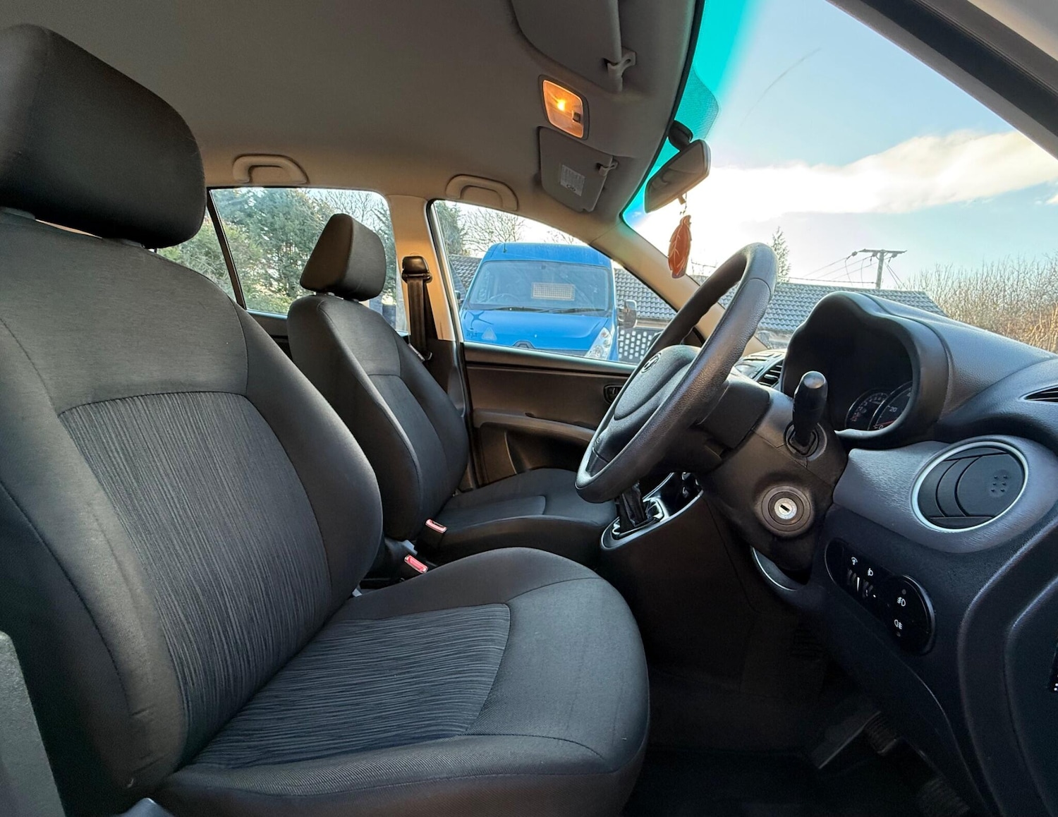 Used Hyundai i10 2012 for sale - 77096091: Photo 14