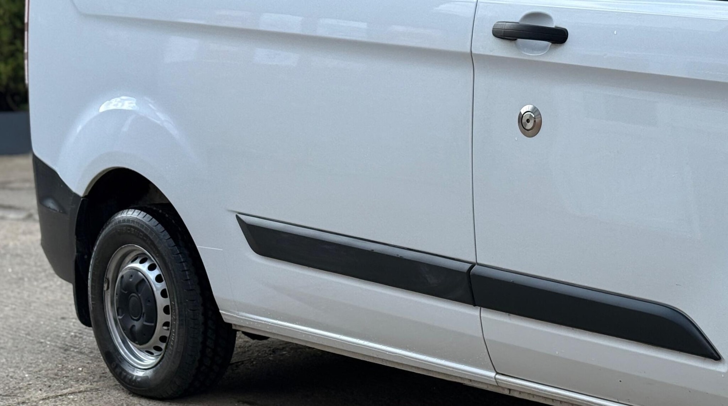 Used Ford Transit Custom 2018 for sale - 78168262: Photo 23