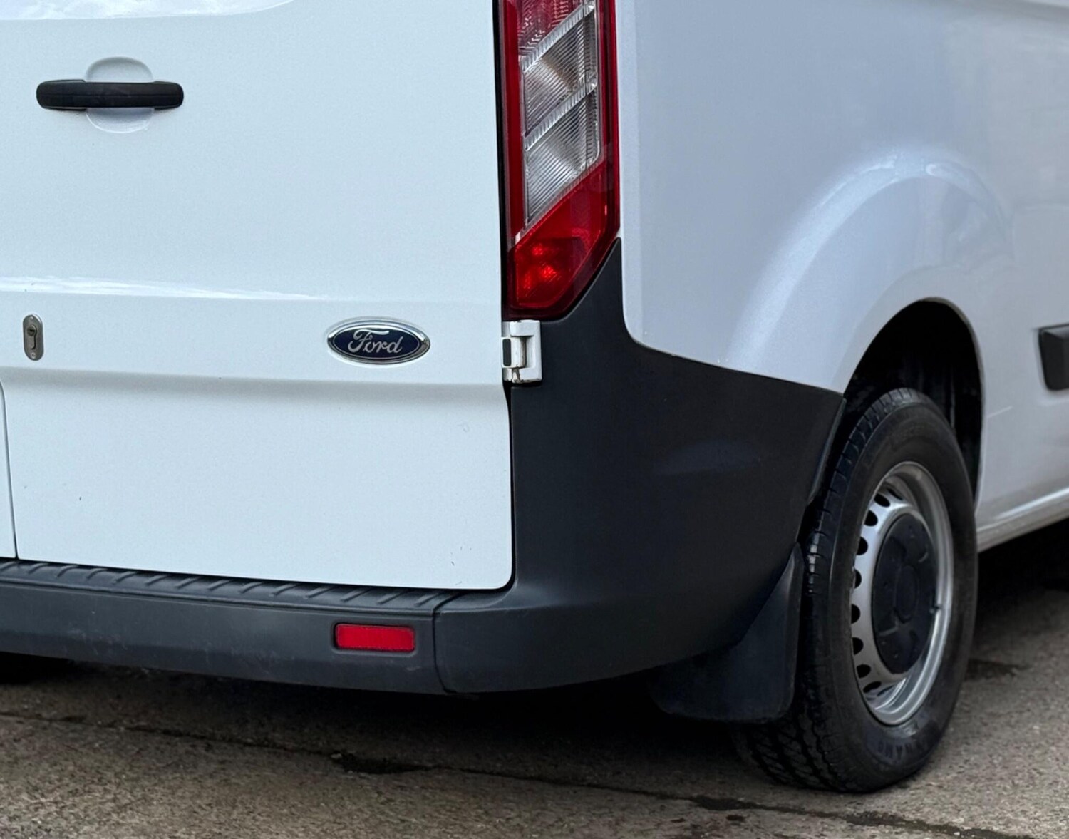 Used Ford Transit Custom 2018 for sale - 78168262: Photo 30