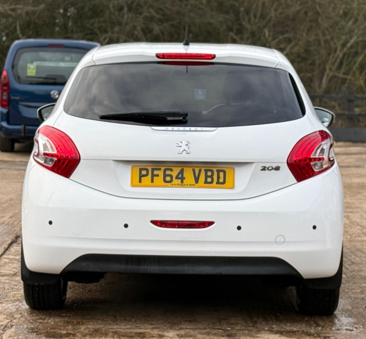 Used Peugeot 208 2015 for sale - 77327267: Photo 10