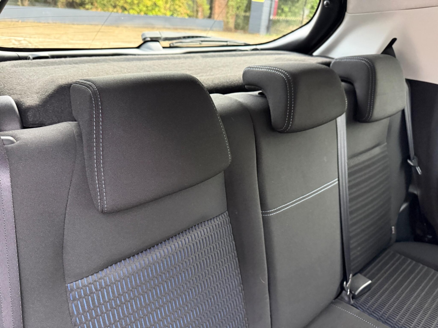 Used Peugeot 208 2015 for sale - 77327267: Photo 39