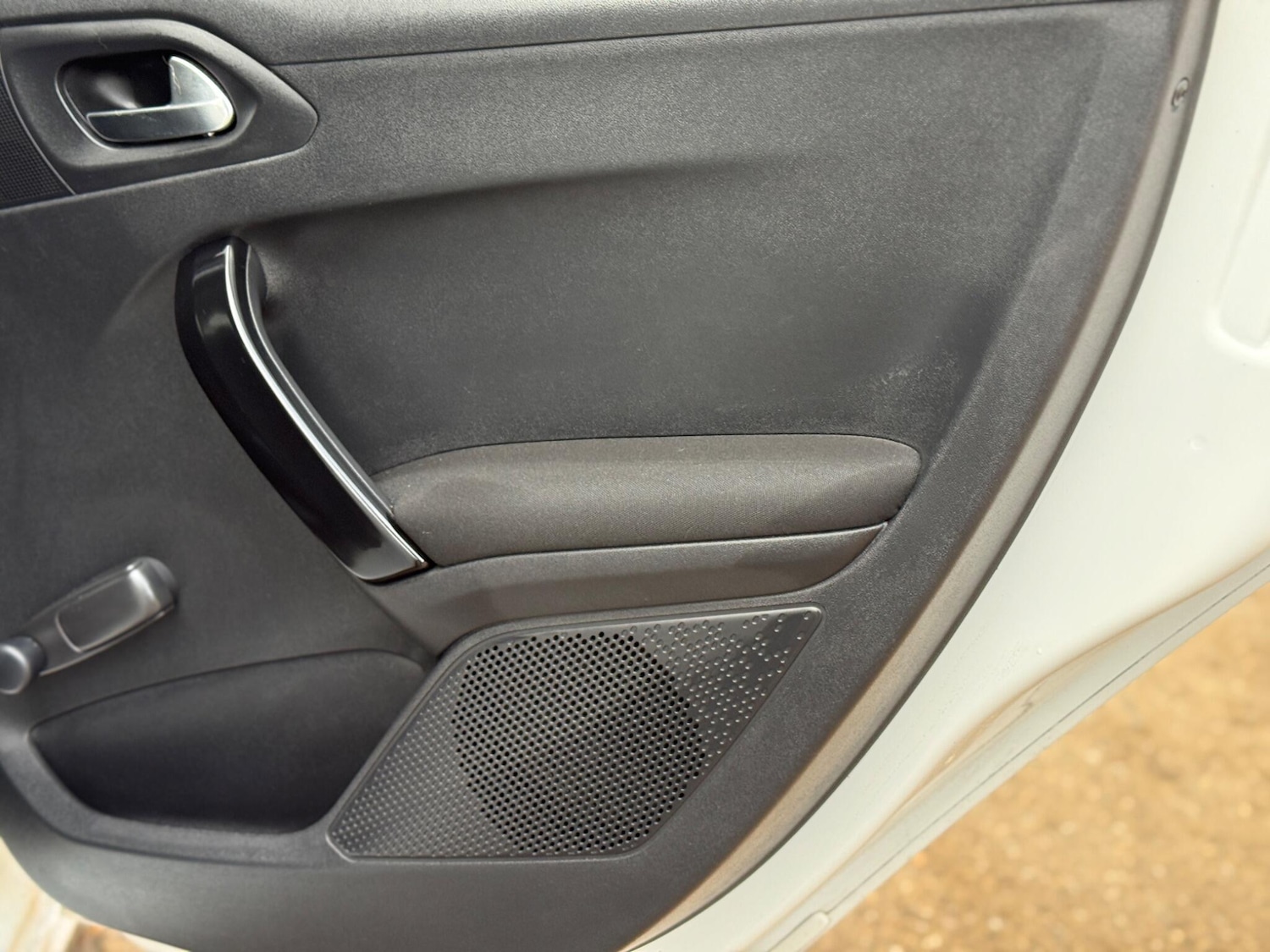 Used Peugeot 208 2015 for sale - 77327267: Photo 40