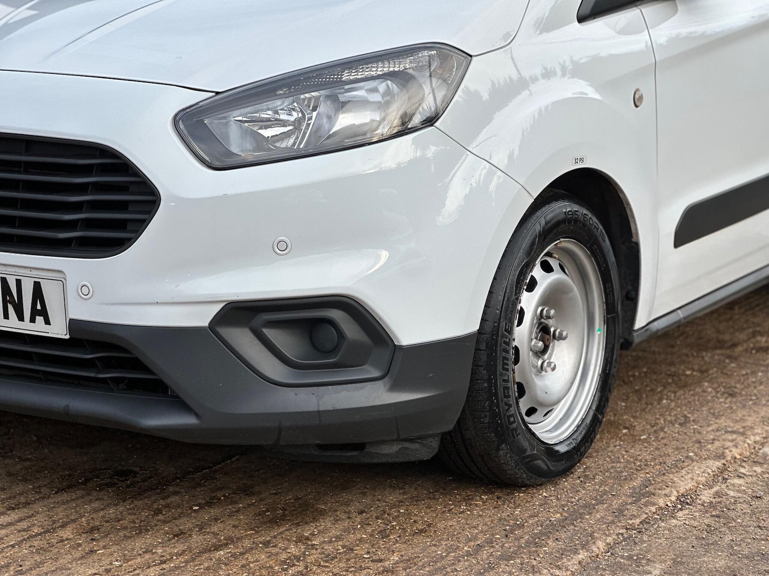 Used Ford Transit Courier 2020 for sale - 77200780: Photo 19