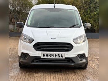 Used Ford Transit Courier 2020 for sale - 77200780: Photo