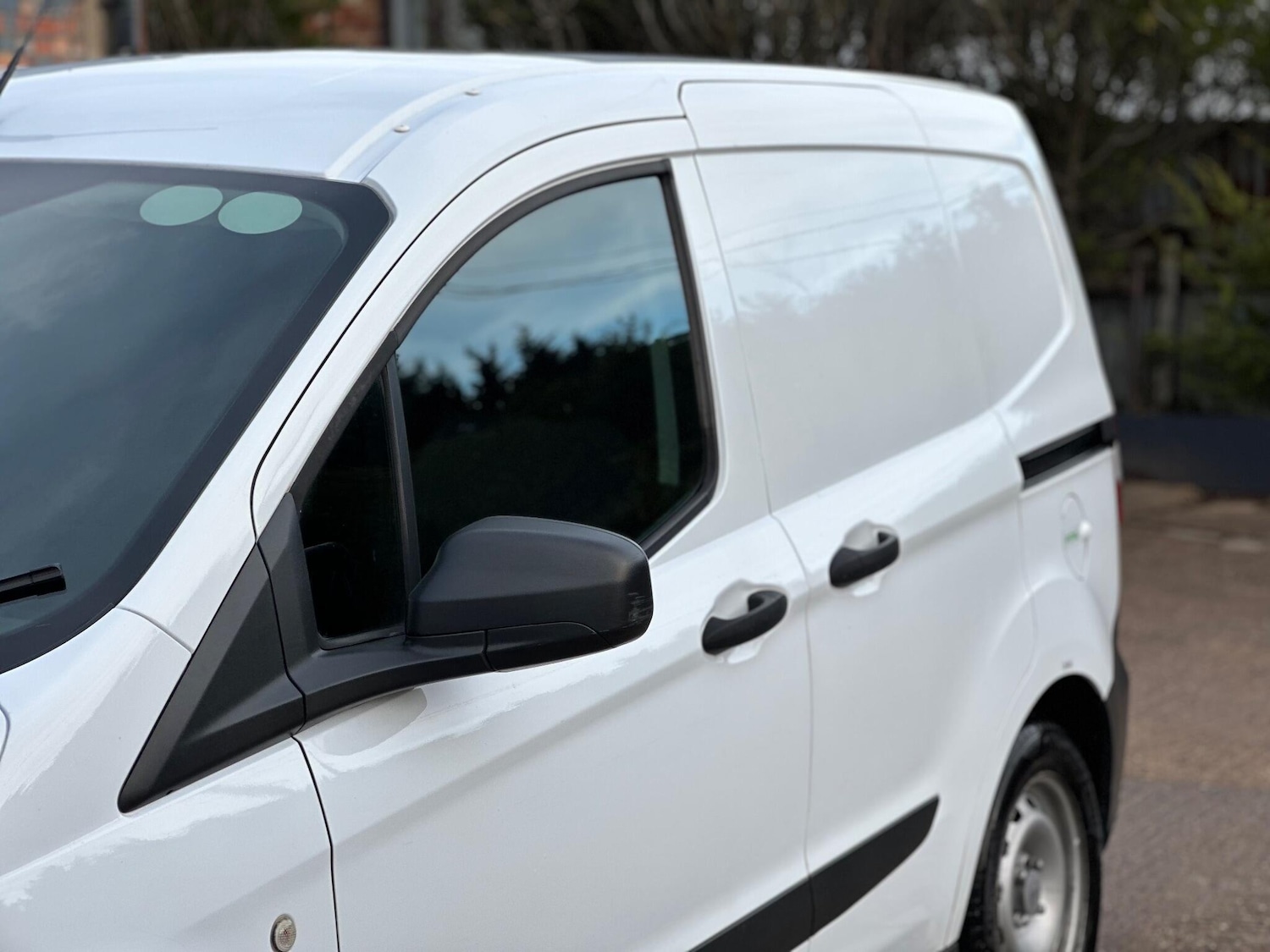 Used Ford Transit Courier 2020 for sale - 77200780: Photo 20