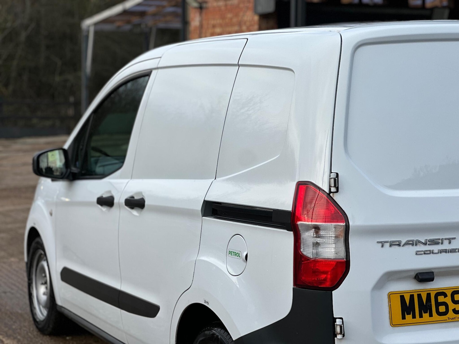 Used Ford Transit Courier 2020 for sale - 77200780: Photo 23