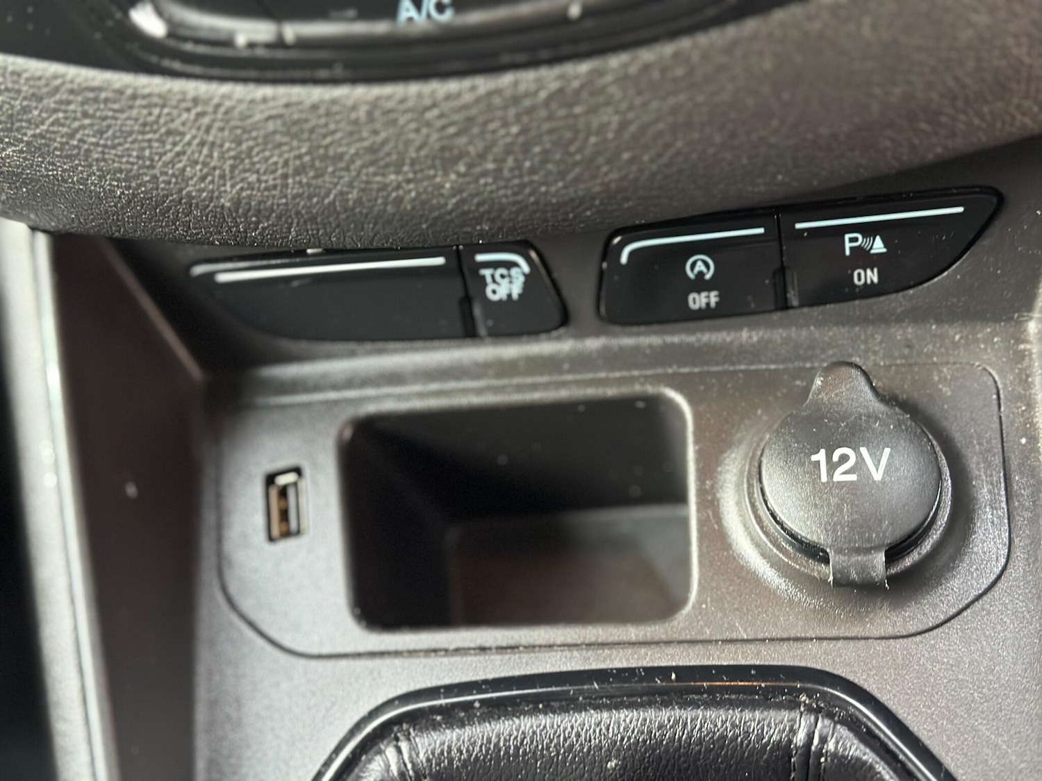 Used Ford Transit Courier 2020 for sale - 77200780: Photo 37