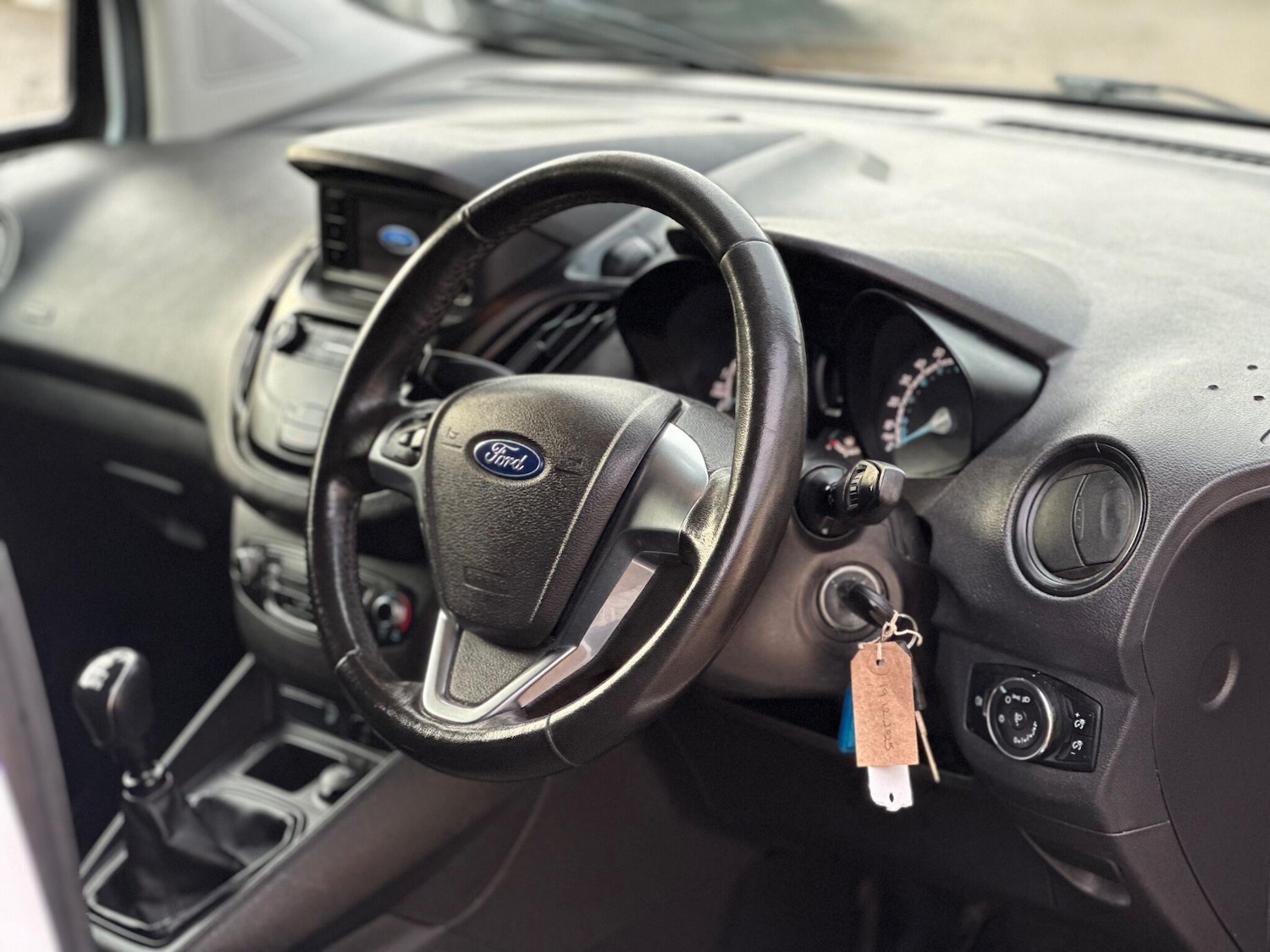 Used Ford Transit Courier 2020 for sale - 77200780: Photo 9