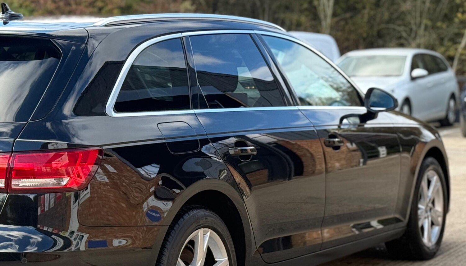 Used Audi A4 2017 for sale - 77935477: Photo 38