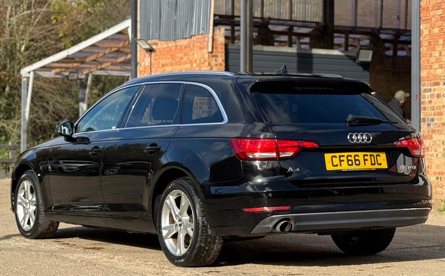 Used Audi A4 2017 for sale - 77935477: Photo 9