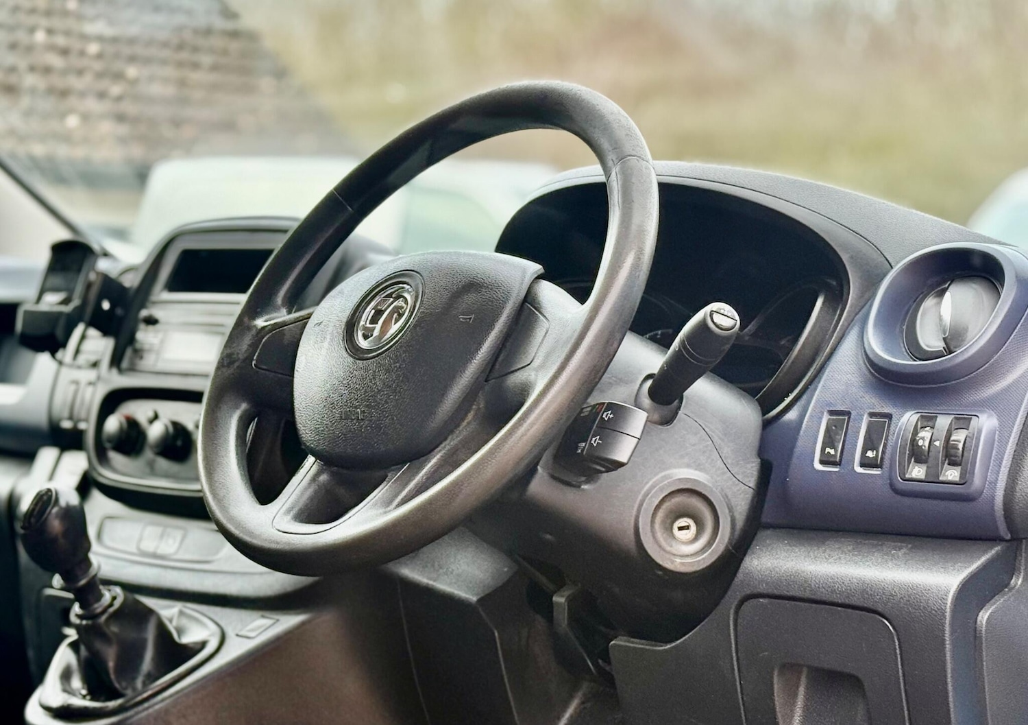 Used Vauxhall Vivaro 2016 for sale - 77616970: Photo 10