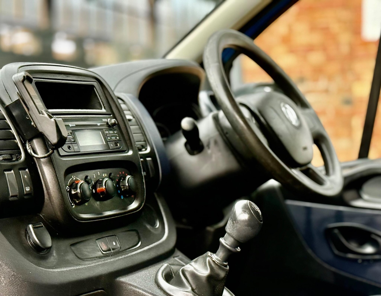 Used Vauxhall Vivaro 2016 for sale - 77616970: Photo 13