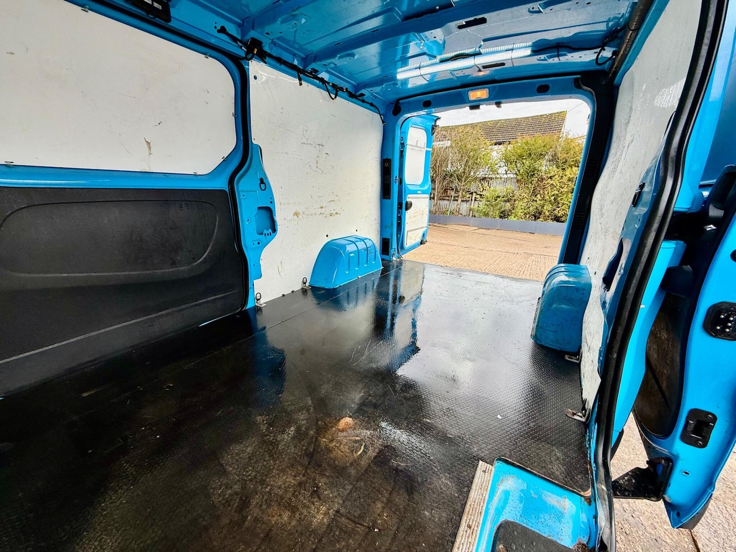 Used Vauxhall Vivaro 2016 for sale - 77616970: Photo 19