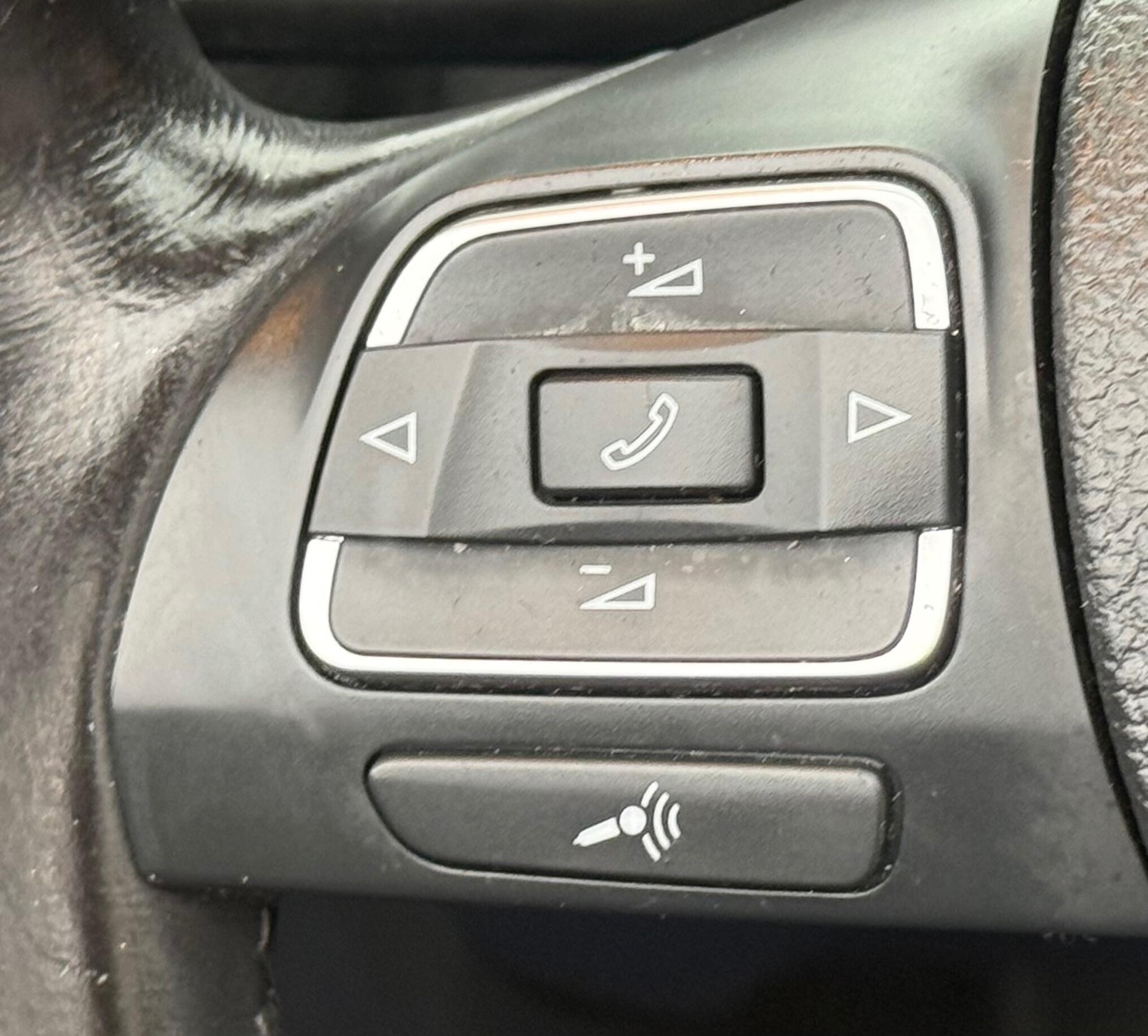 Used Volkswagen Golf 2013 for sale - 77701494: Photo 45