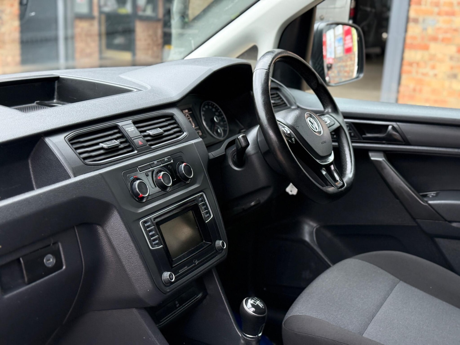 Used Volkswagen Caddy Maxi 2018 for sale - 77533655: Photo 14