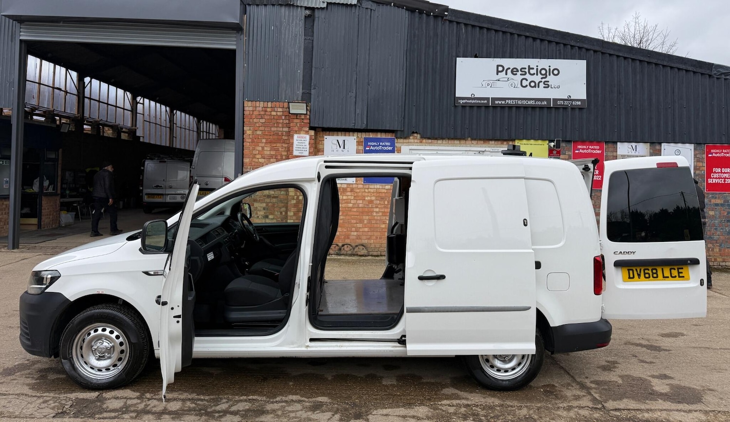 Used Volkswagen Caddy Maxi 2018 for sale - 77533655: Photo 15