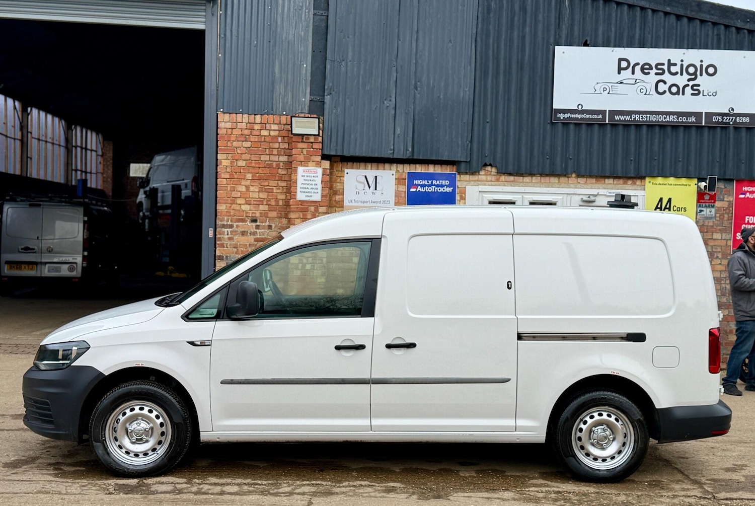 Used Volkswagen Caddy Maxi 2018 for sale - 77533655: Photo 7