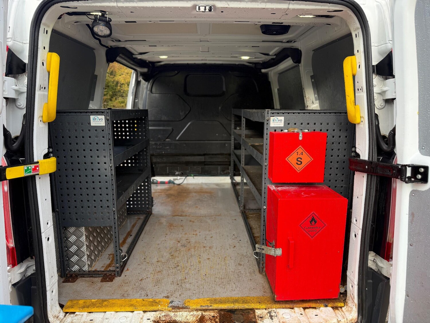 Used Ford Transit Custom 2017 for sale - 76341031: Photo 12