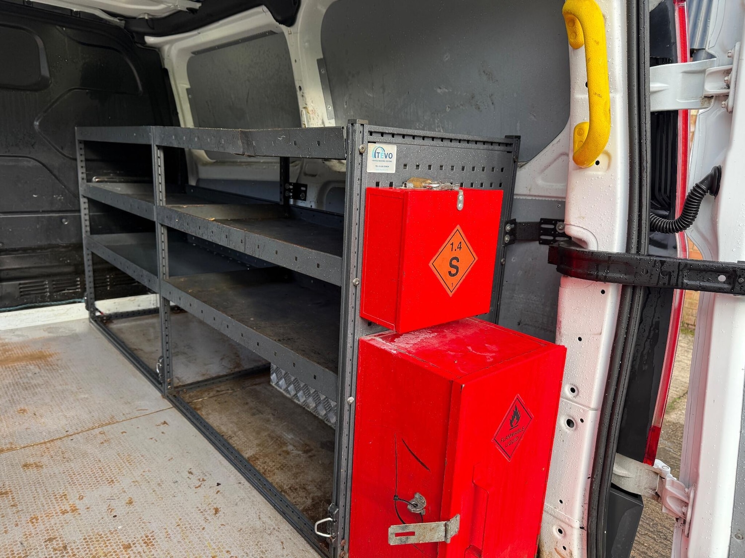 Used Ford Transit Custom 2017 for sale - 76341031: Photo 13