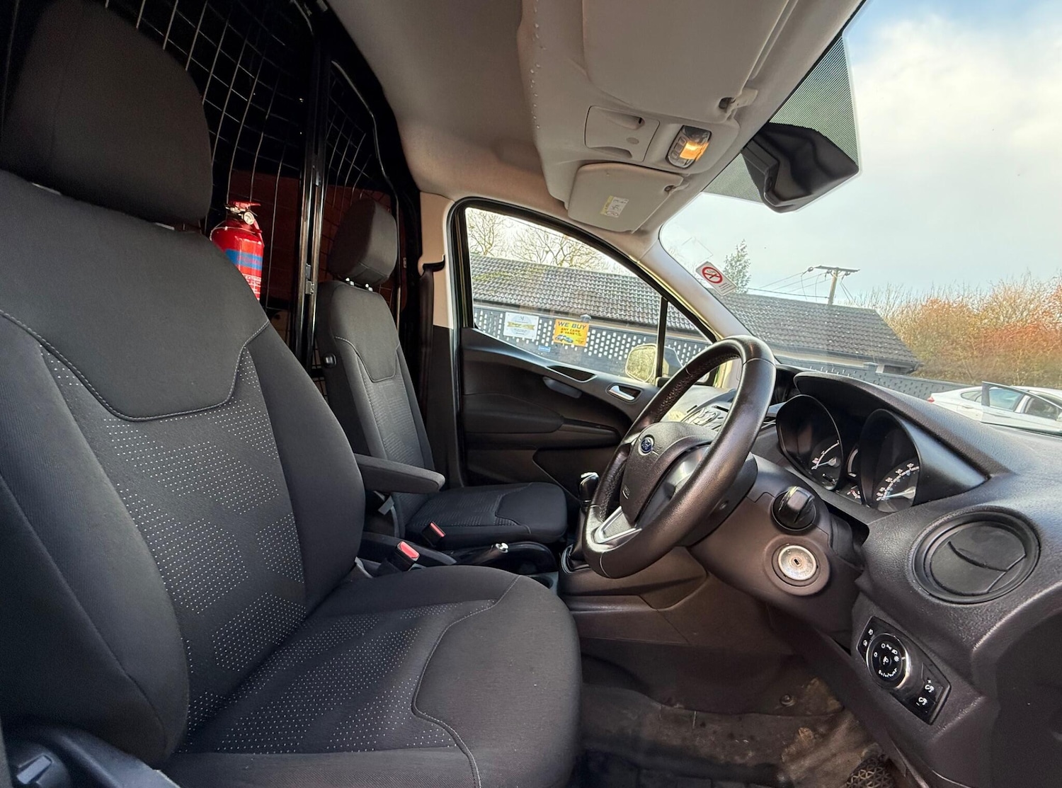 Used Ford Transit Courier 2018 for sale - 76830830: Photo 14