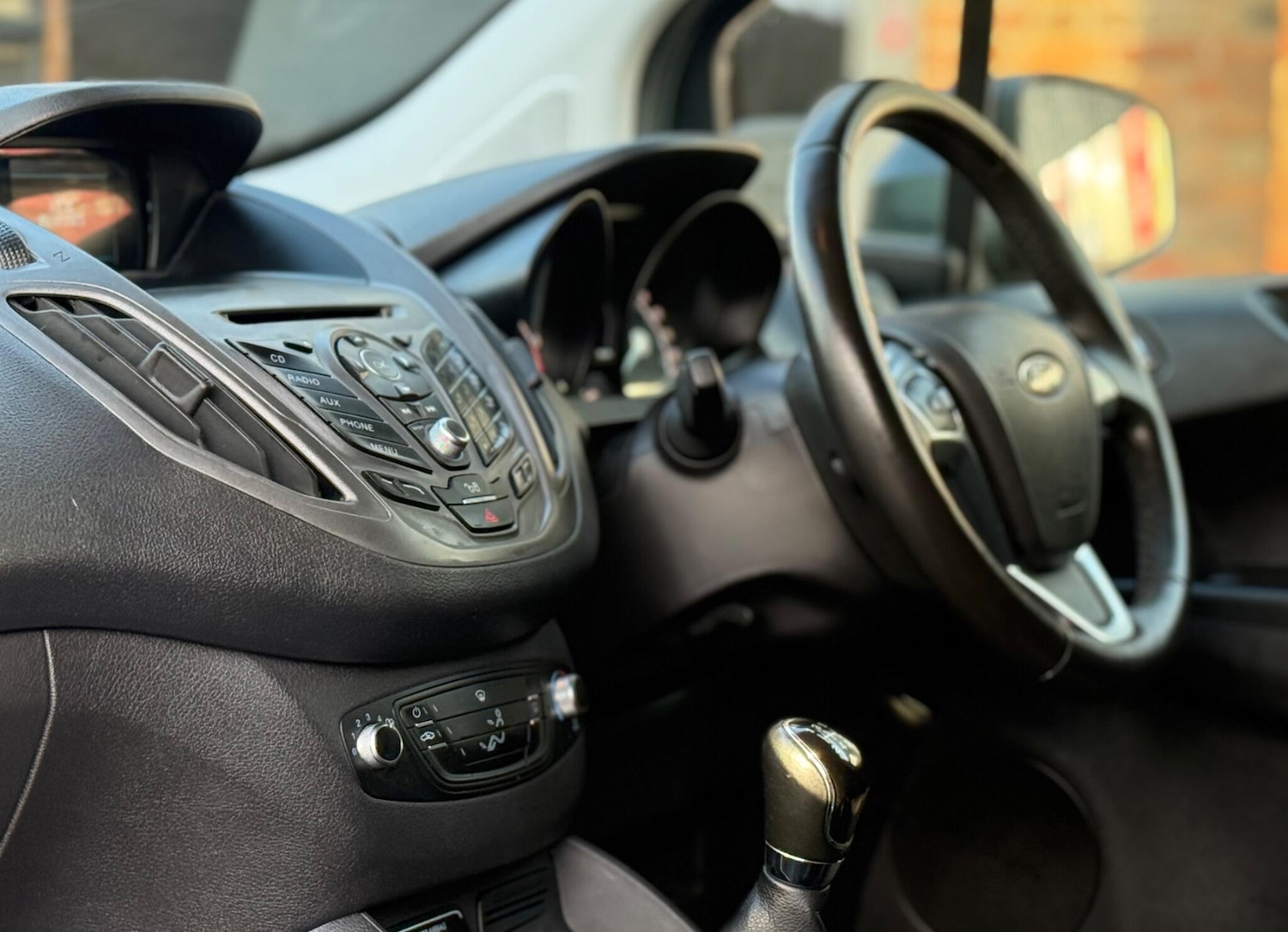 Used Ford Transit Courier 2018 for sale - 76830830: Photo 16