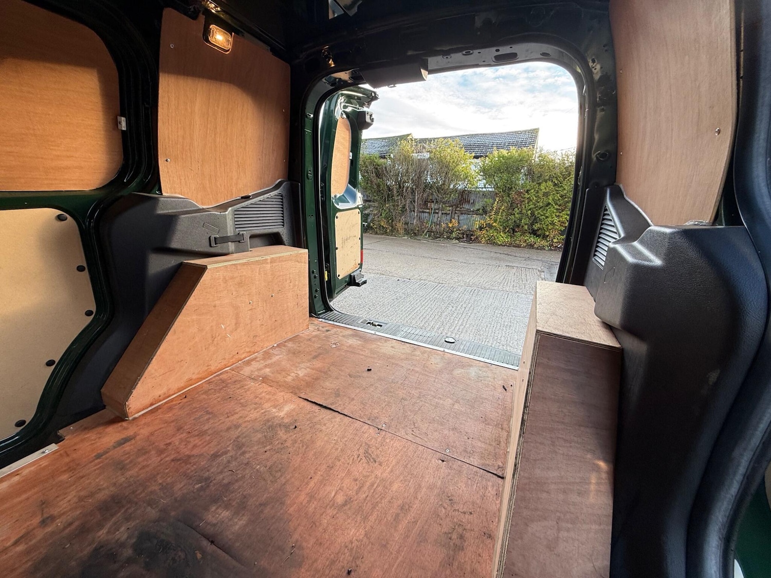 Used Ford Transit Courier 2018 for sale - 76830830: Photo 20