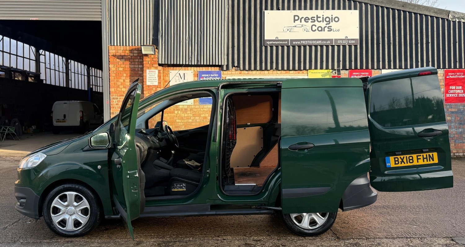 Used Ford Transit Courier 2018 for sale - 76830830: Photo 21
