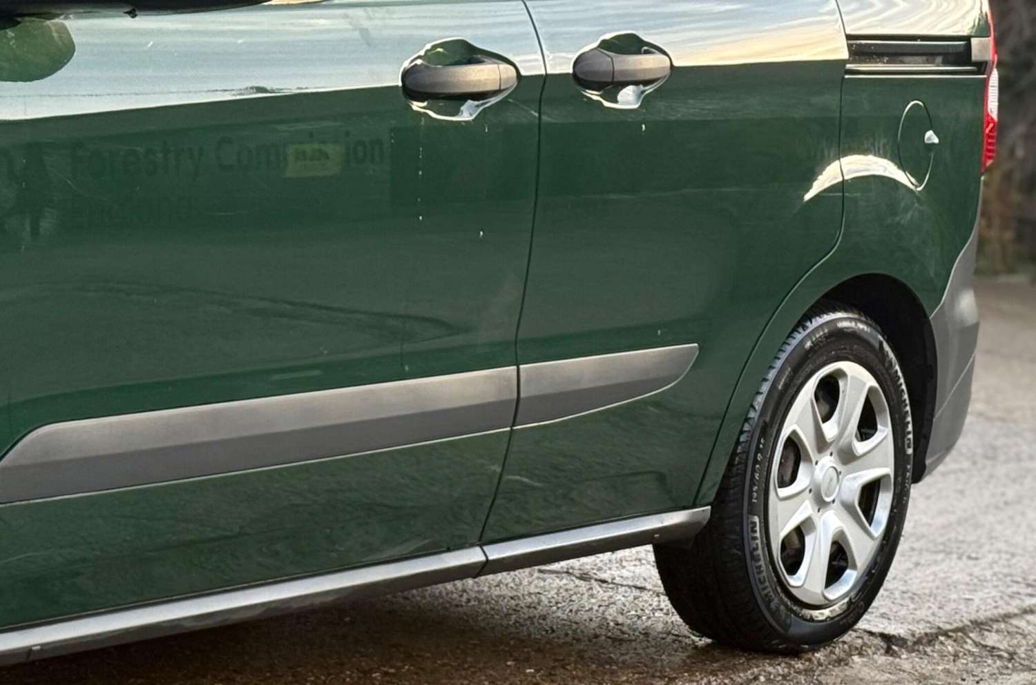 Used Ford Transit Courier 2018 for sale - 76830830: Photo 28