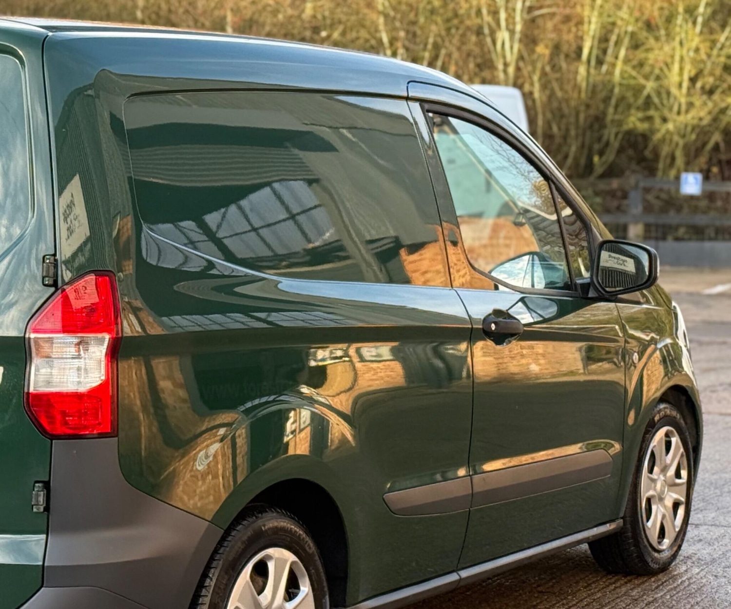 Used Ford Transit Courier 2018 for sale - 76830830: Photo 33