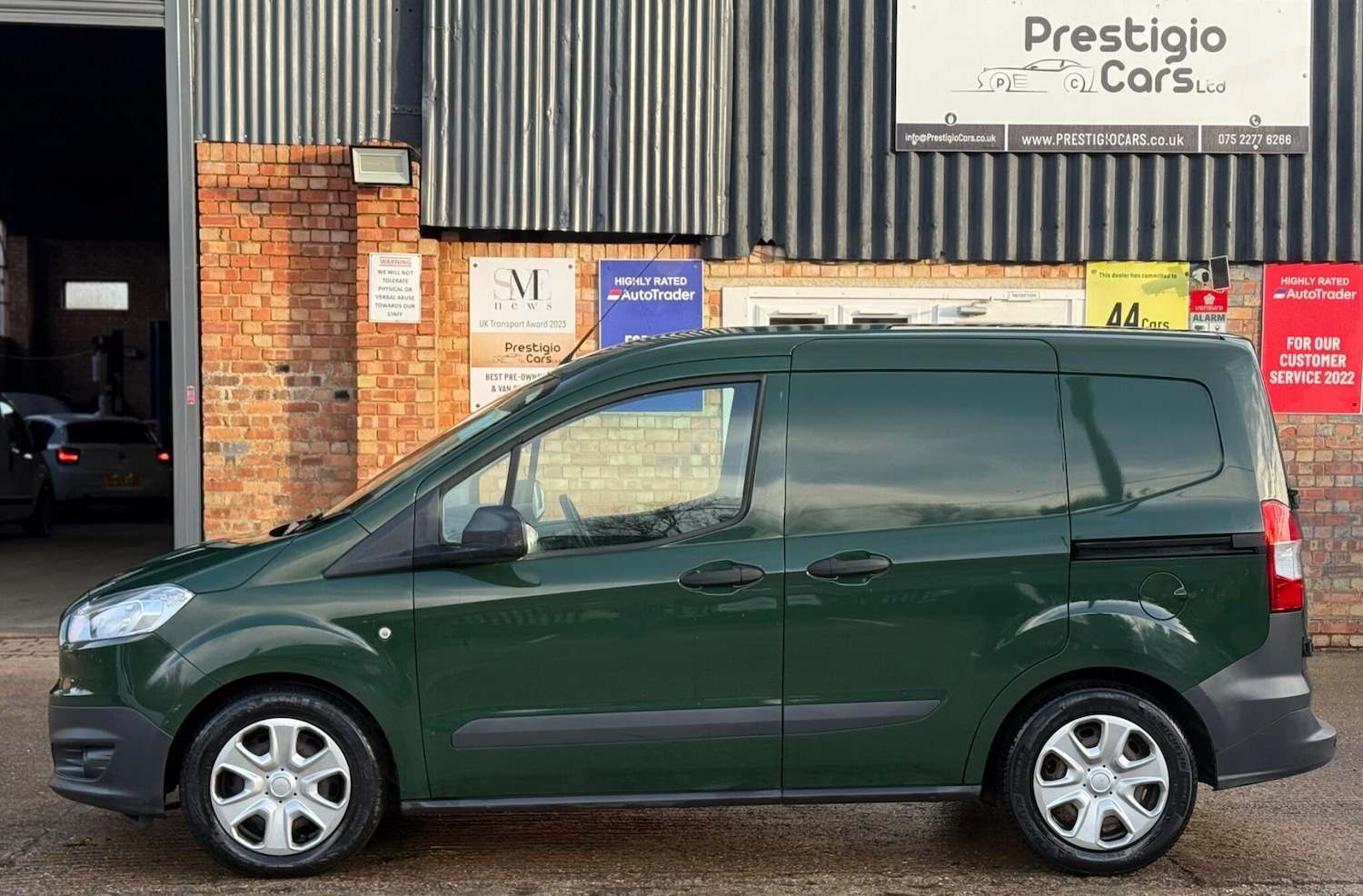 Used Ford Transit Courier 2018 for sale - 76830830: Photo 7