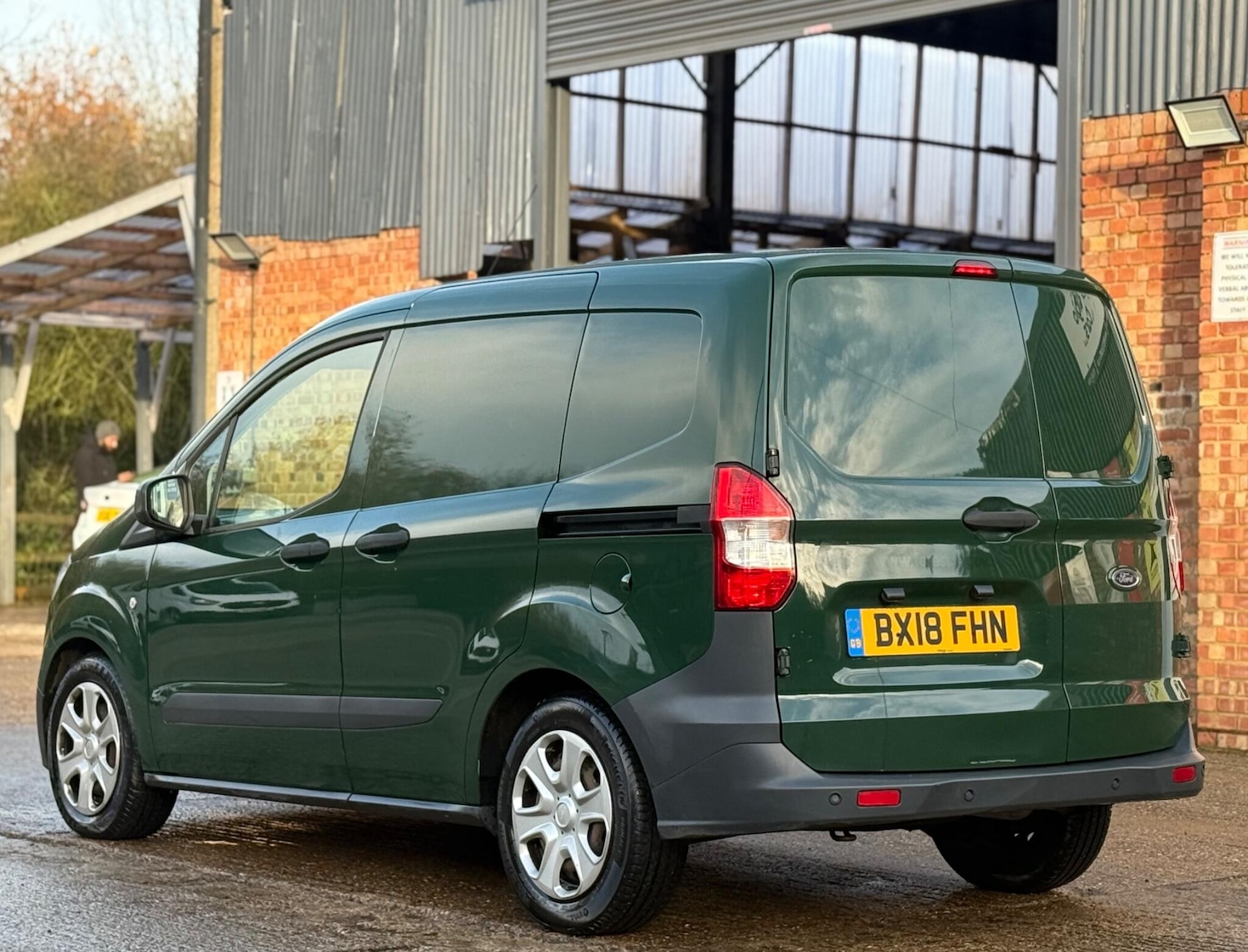 Used Ford Transit Courier 2018 for sale - 76830830: Photo 9