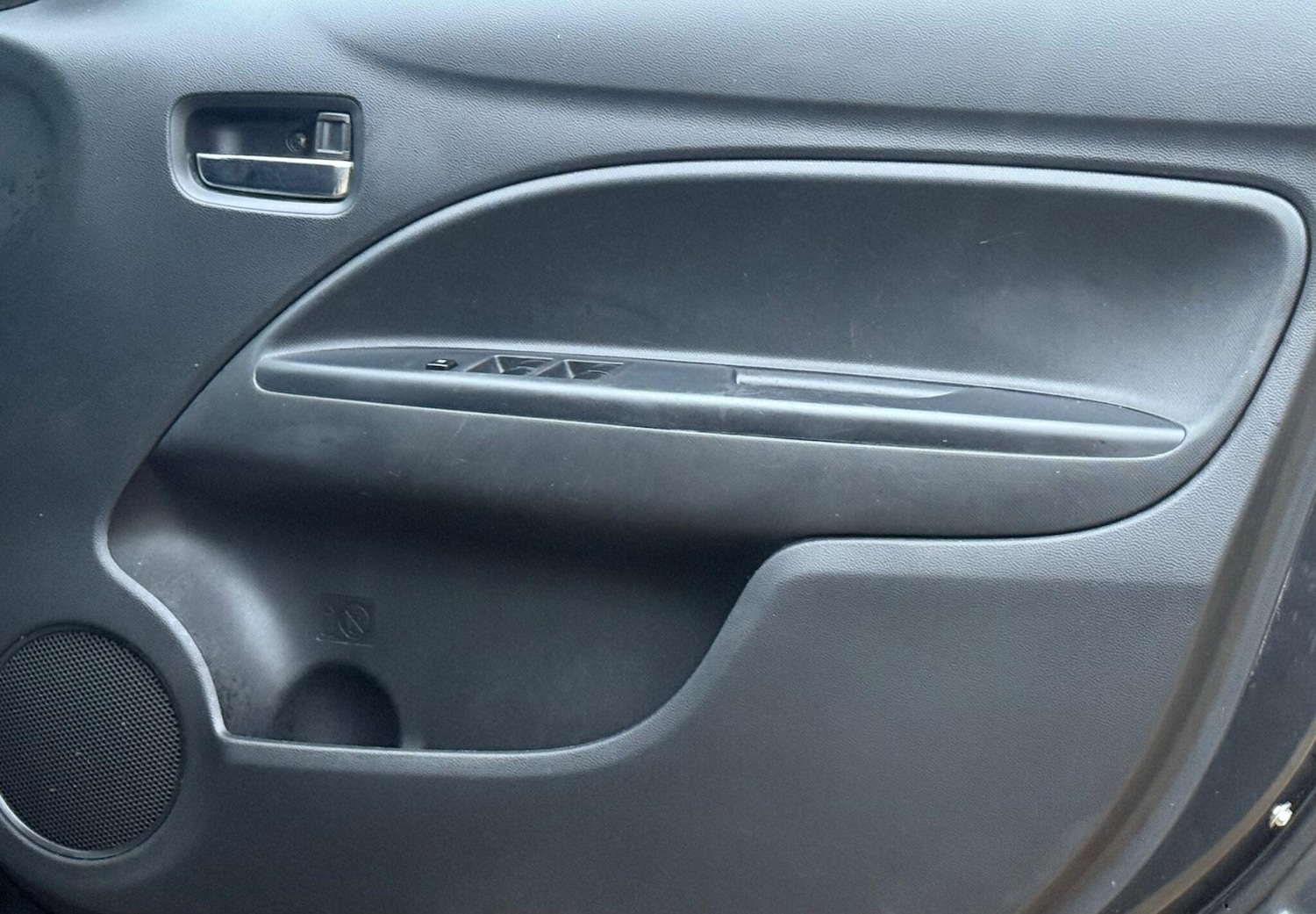 Used Mitsubishi Mirage 2013 for sale - 77026685: Photo 15