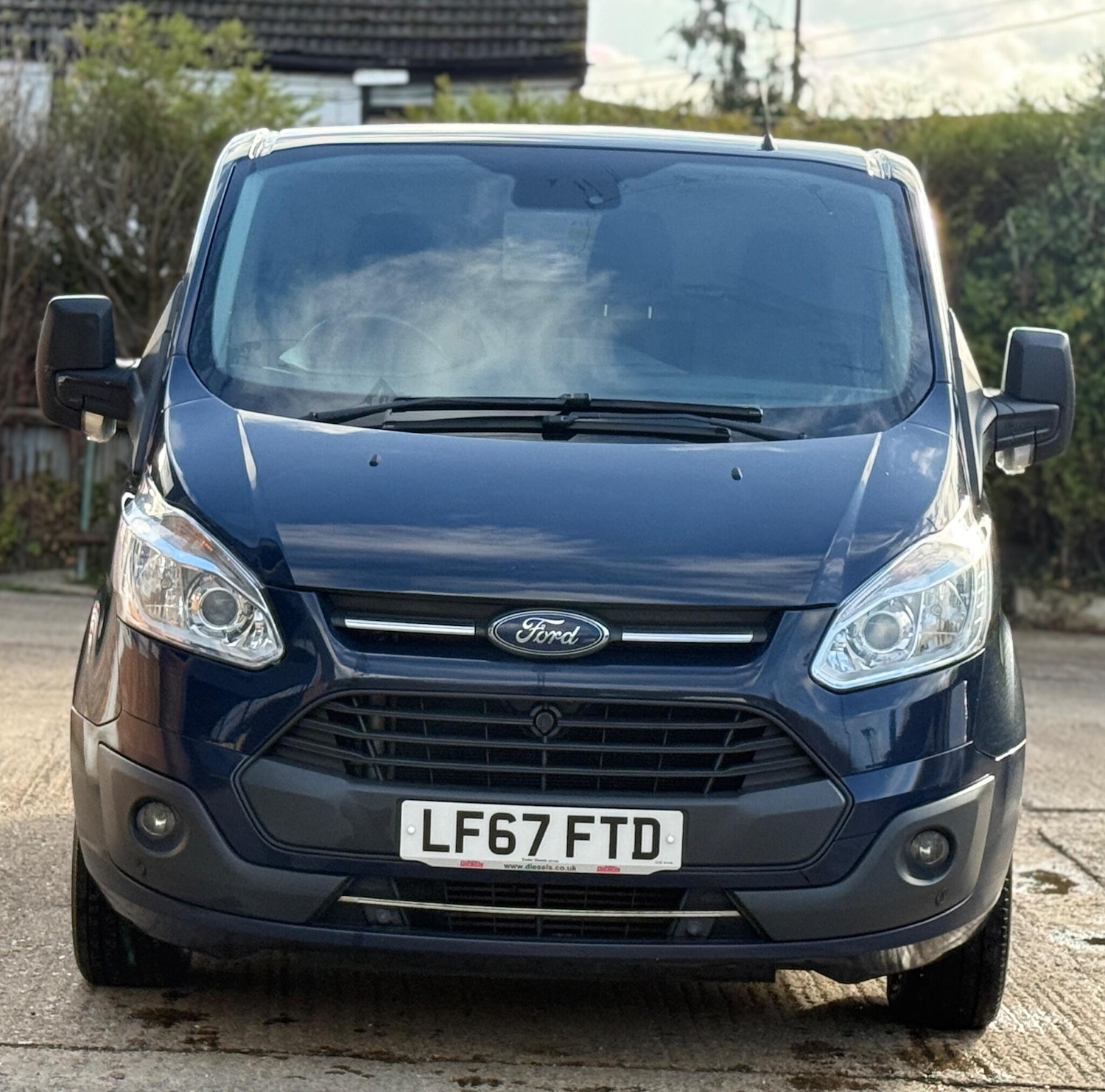 Used Ford Transit Custom 2017 for sale - 76436618: Photo 1