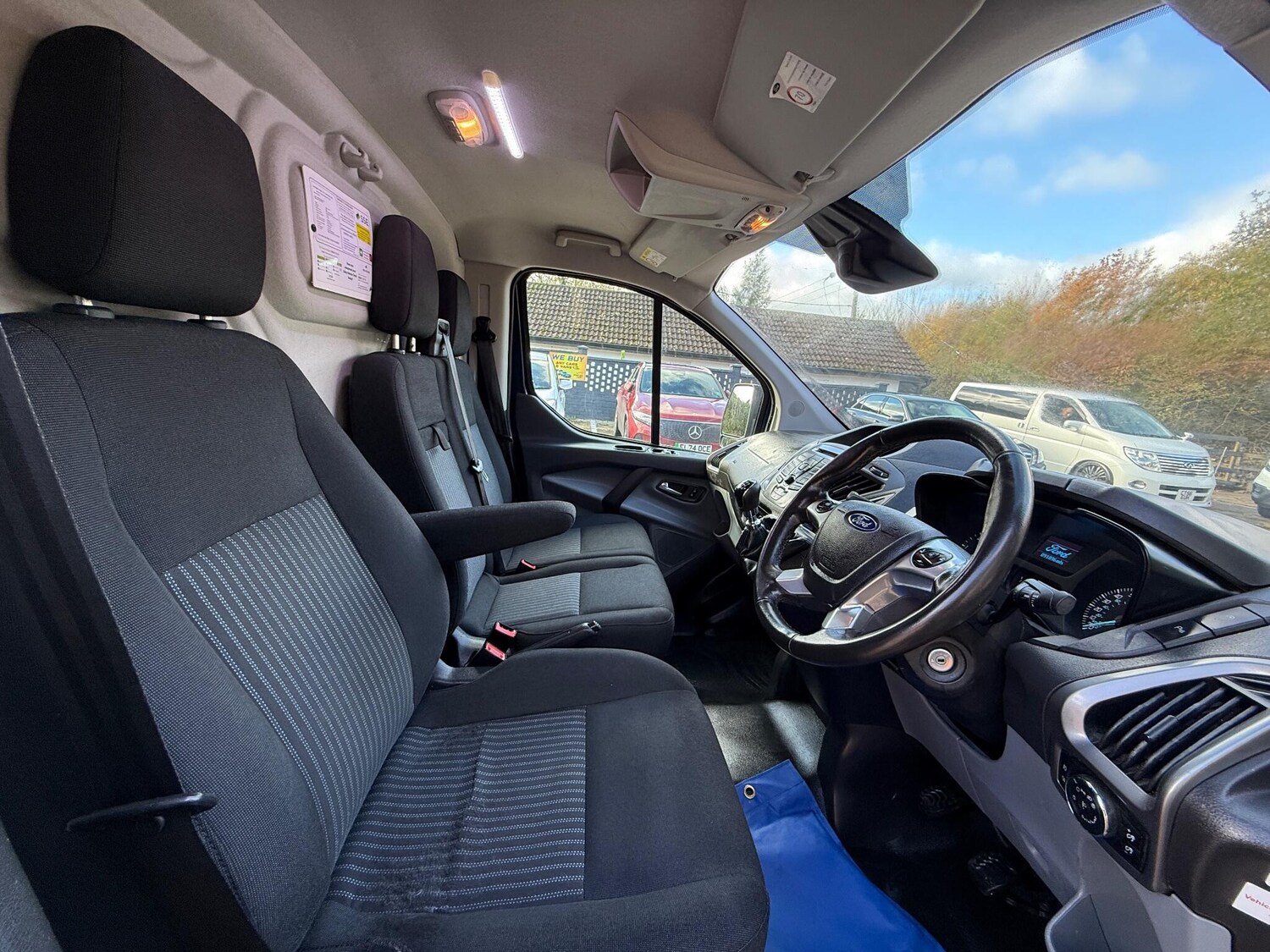 Used Ford Transit Custom 2017 for sale - 76436618: Photo 11