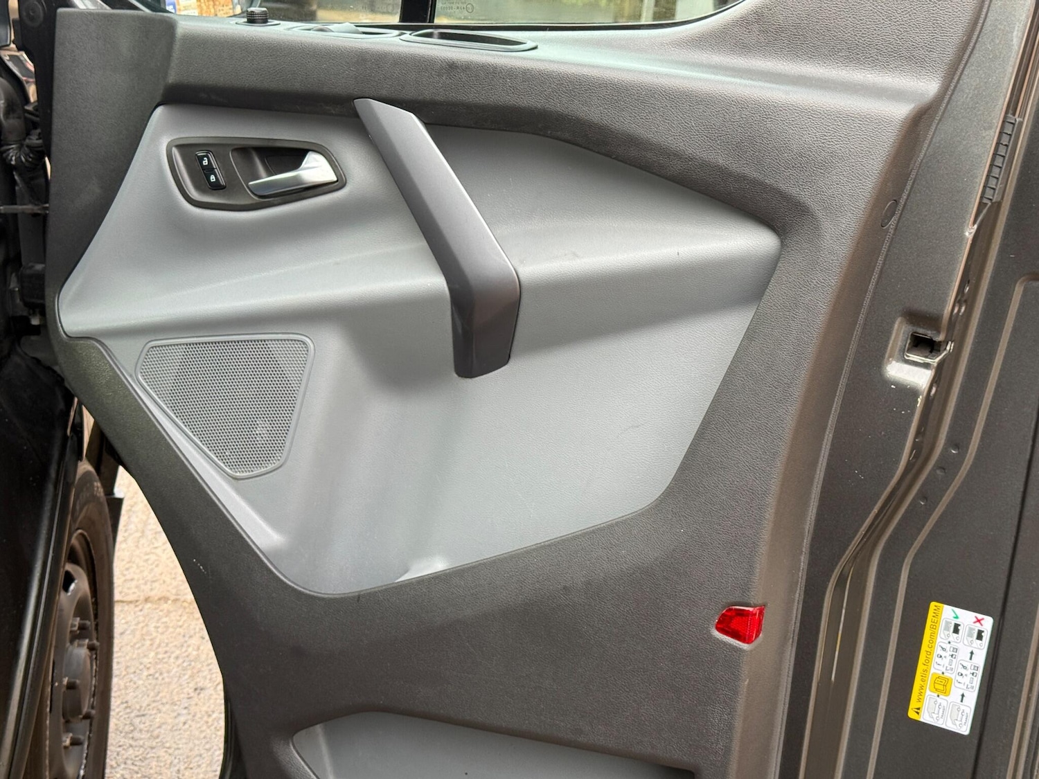 Used Ford Transit Custom 2018 for sale - 77171388: Photo 33