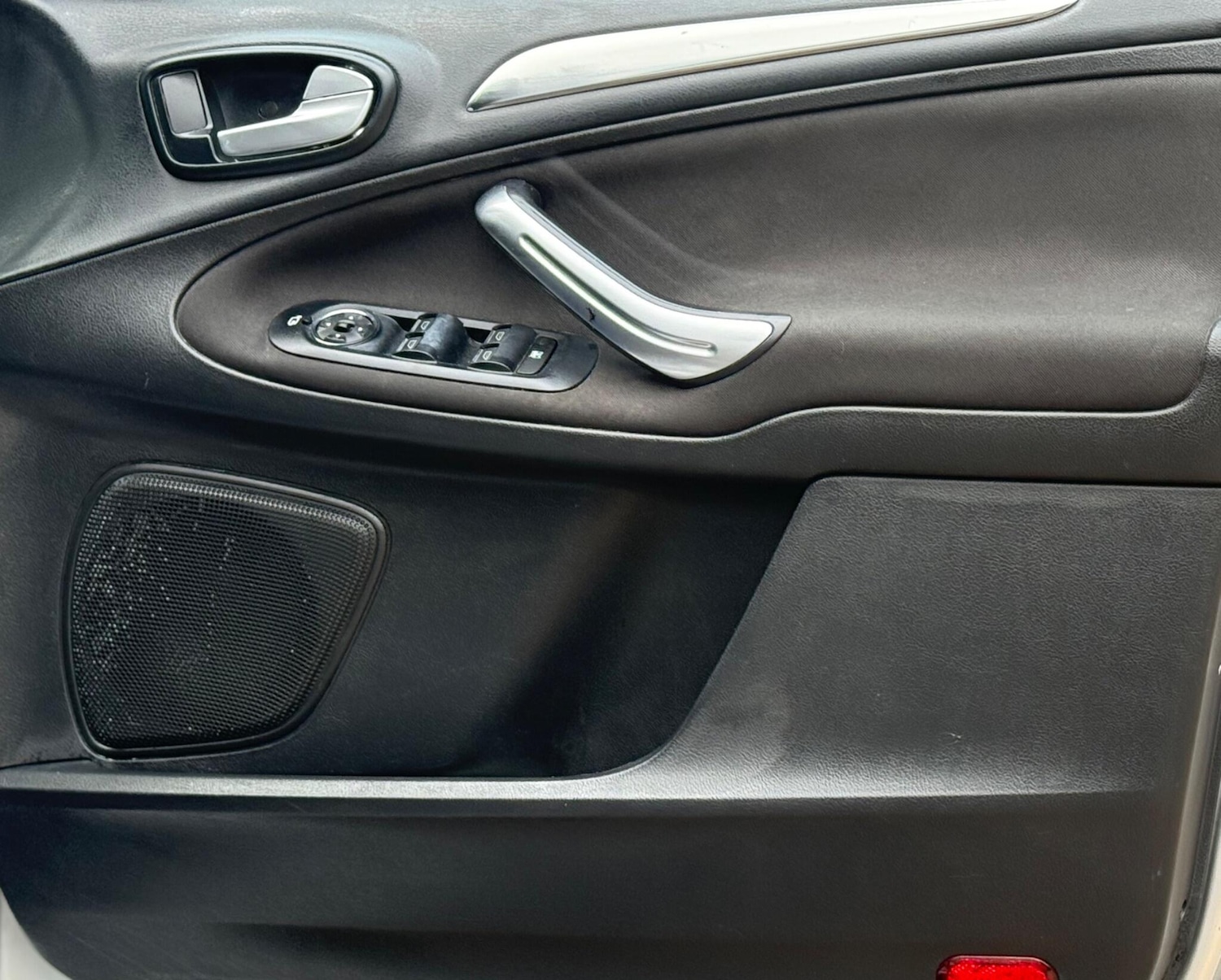 Used Ford S-Max 2010 for sale - 77506041: Photo 15