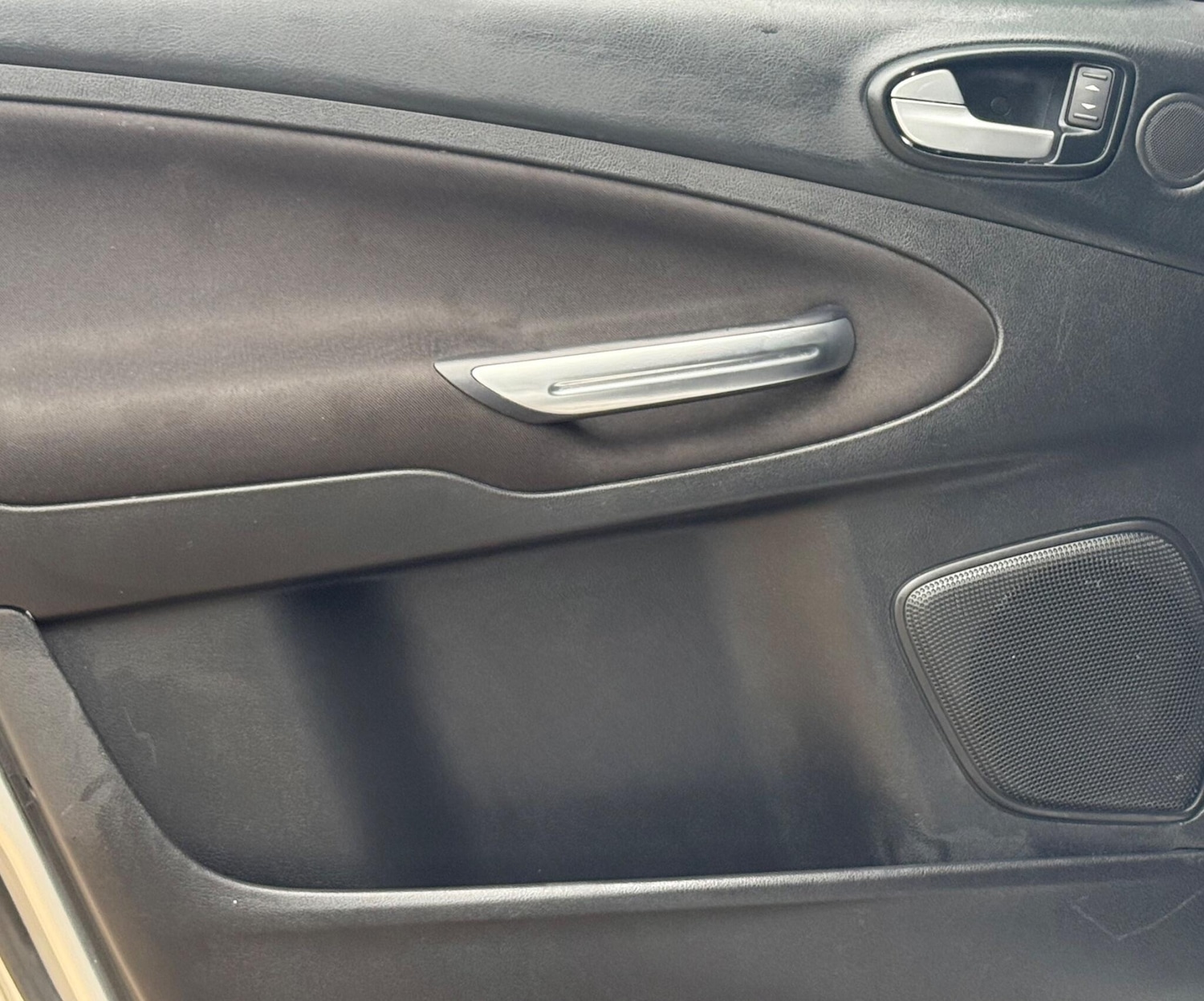 Used Ford S-Max 2010 for sale - 77506041: Photo 20