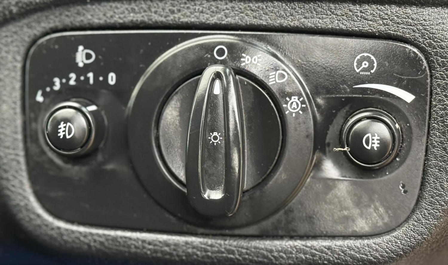 Used Ford S-Max 2010 for sale - 77506041: Photo 30