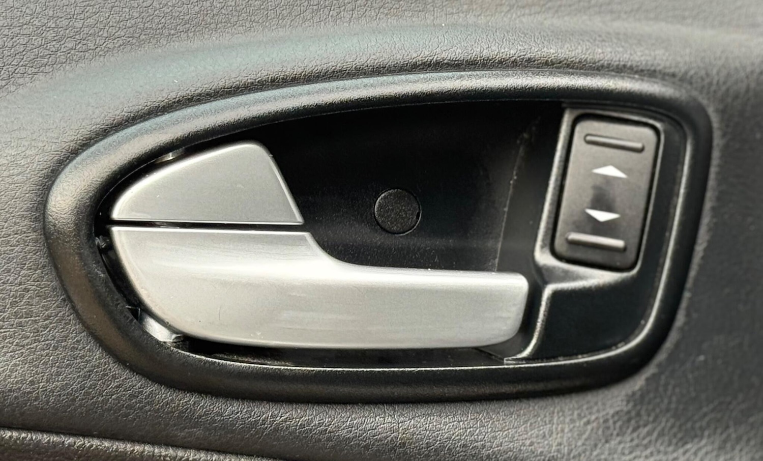 Used Ford S-Max 2010 for sale - 77506041: Photo 37