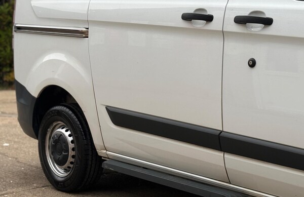 Used Ford Tourneo Custom 2014 for sale - 76253168: Photo 30