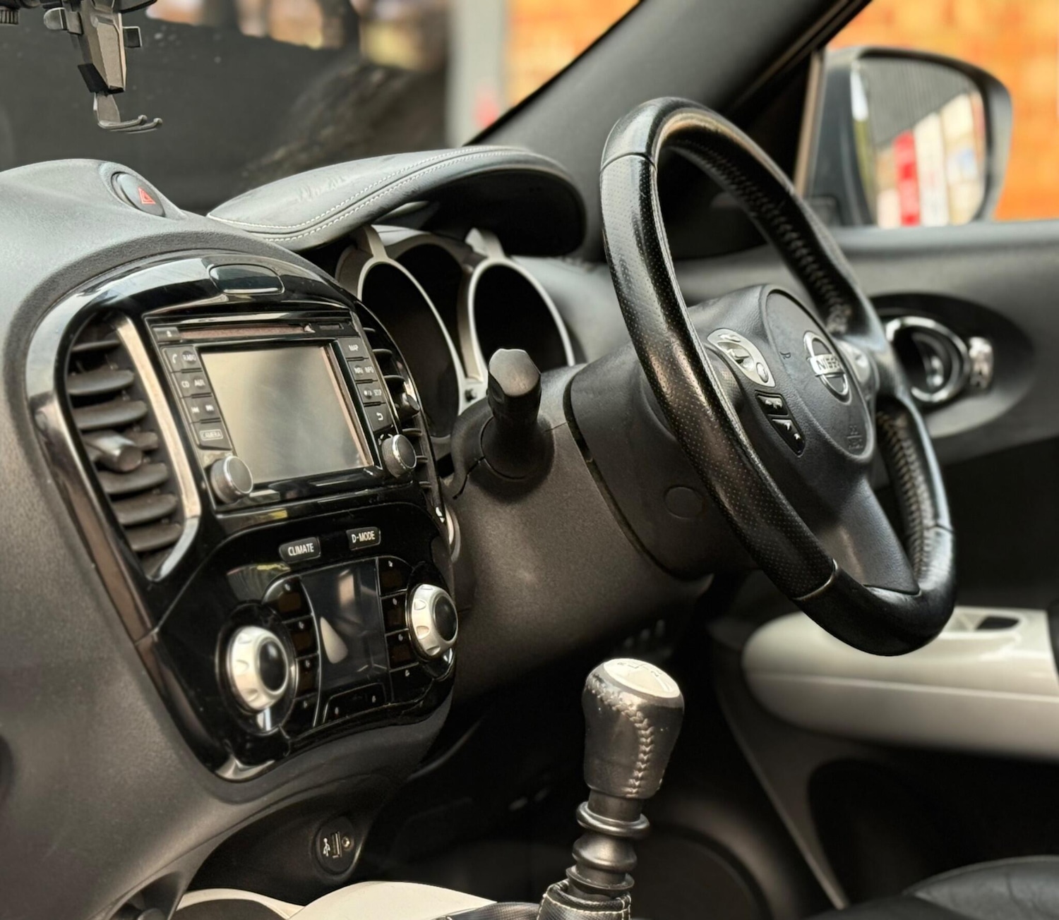 Used Nissan Juke 2014 for sale - 76859383: Photo 16